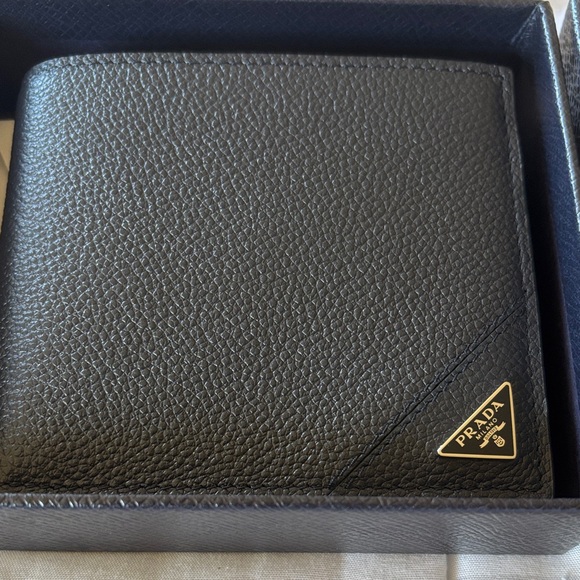 Prada Textured Dark Navy Blue wallet - Picture 1 of 8
